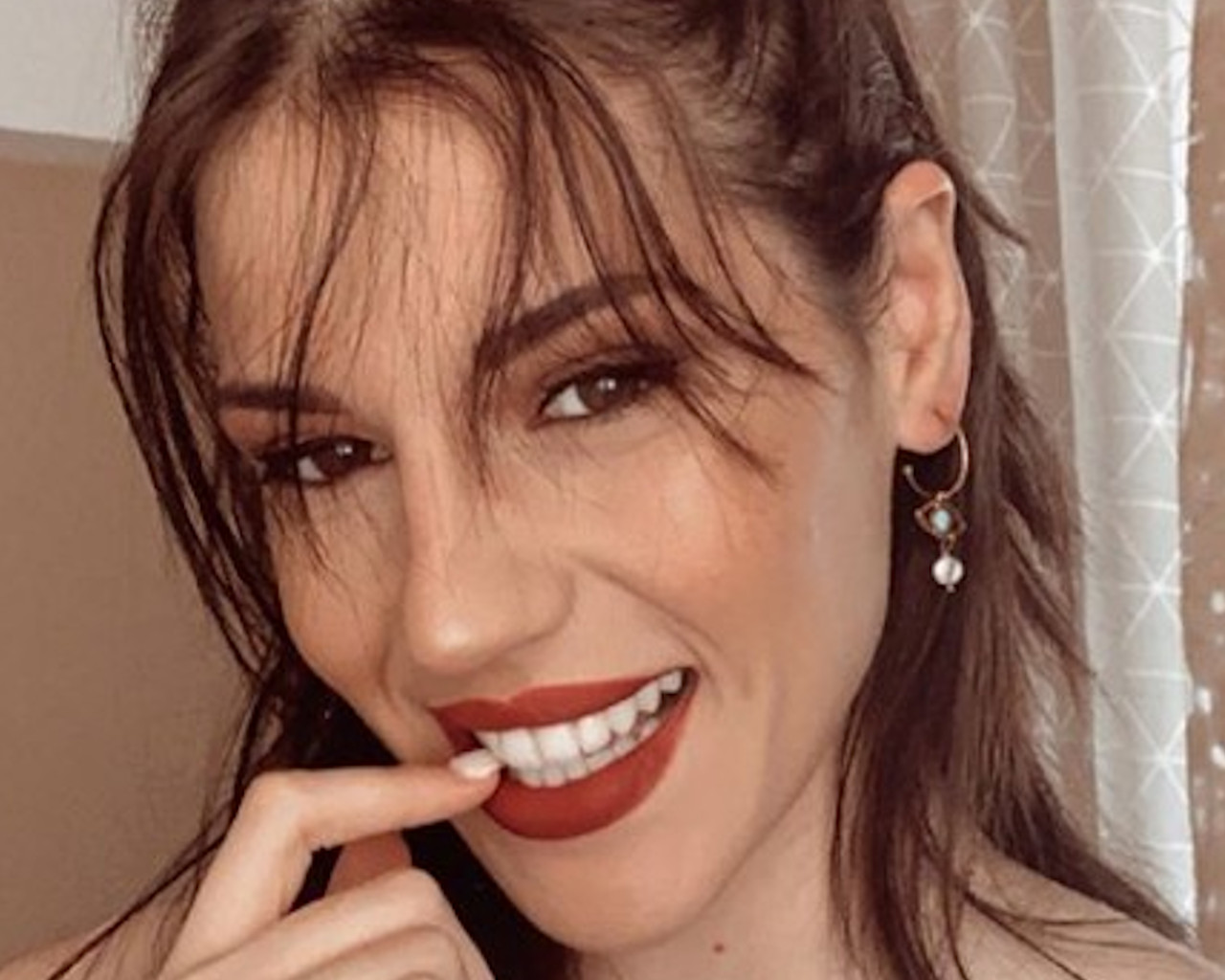 gntm i christianna skoura kolazi ke agio me afti tin emfanisi tolmas na to dis