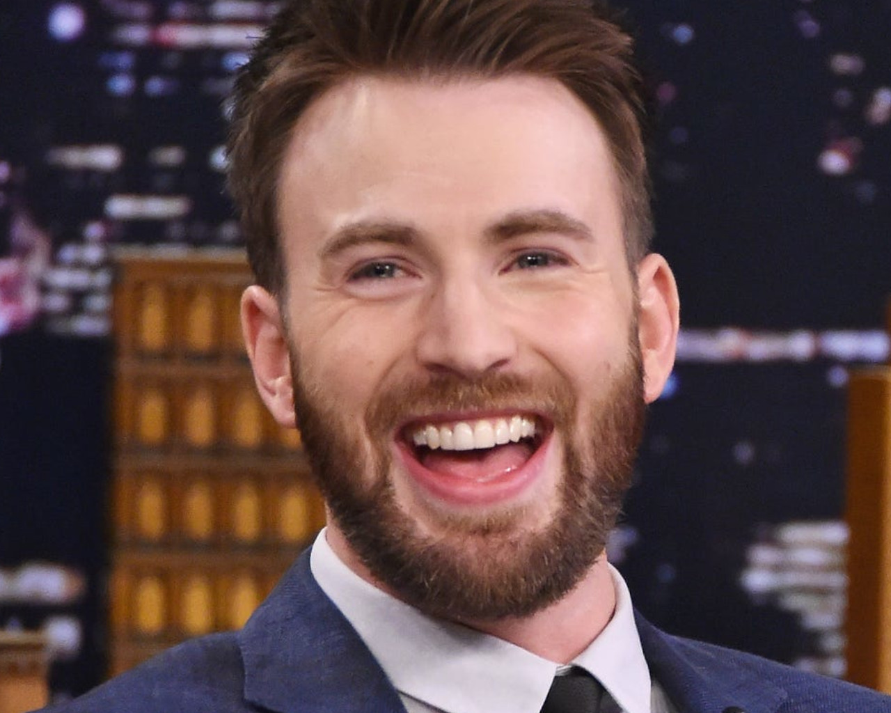 chris evans,chris evans,chris evans movies,chris evans wife,chris evans girlfriend,chris evans height,chris evans net worth,chris evans age,chris evans scarlett johansson,chris evans series