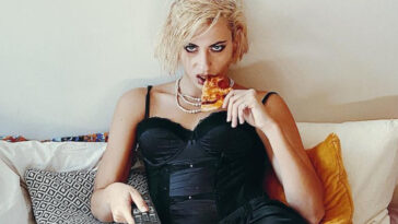gntm 3 tha sas pesei to sagoni me tin nea foto tis iridas papoutsi torless balarina kai meiname afonoi