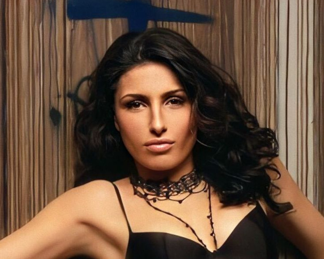 Aythn Thn Fwtografish Ths Elenas Paparizoy 8a Eyxesai Na Eixes Dei Nwritera Neoblogs Gr