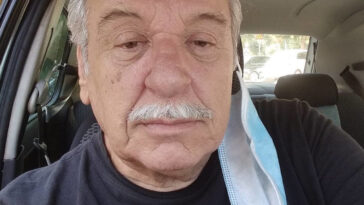 χαιρέτα μου τον πλάτανο, χαιρέτα μου τον πλάτανο ηθοποιοί, χαιρέτα μου τον πλάτανο επόμενα επεισόδια, χαιρέτα μου τον πλάτανο 77, χαιρέτα μου τον πλάτανο κόβεται, χαιρέτα μου τον πλάτανο 76,χαιρέτα μου τον πλάτανο επεισόδιο 1, χαιρέτα μου τον πλάτανο τηλεθέαση, χαιρέτα μου τον πλάτανο επεισόδιο 74, χαιρέτα μου τον πλάτανο επεισόδιο 2