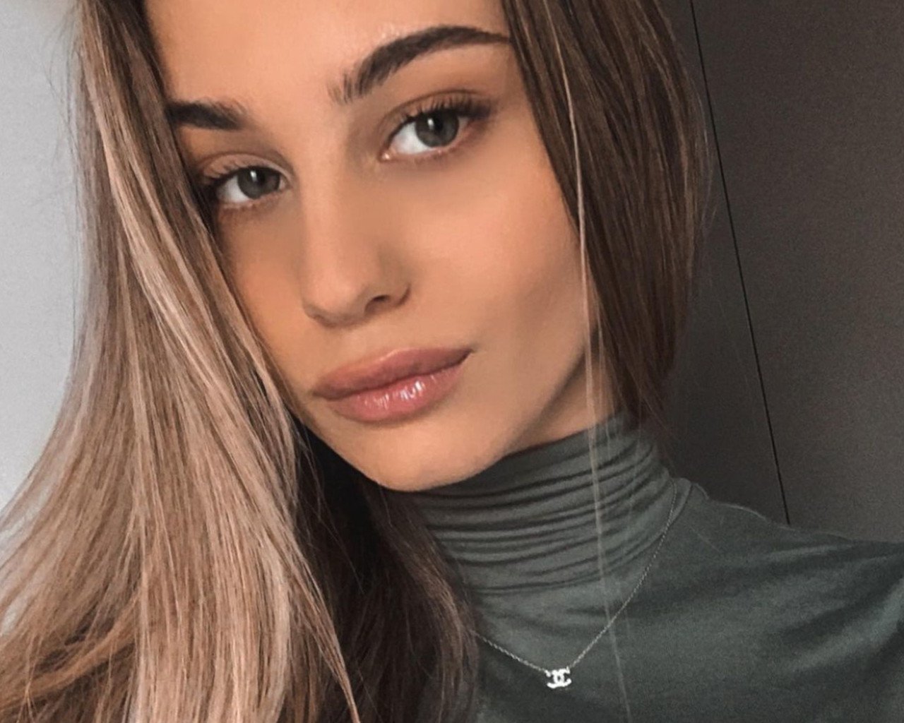 the bachelor afto to vinteo tis marinas likmeta tha ferei ton chorismo stin nikoletta kai sto vasilako