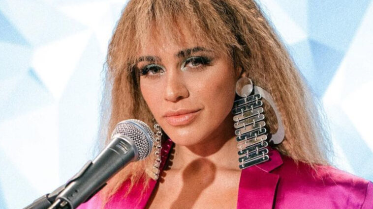 κονι μεταξα,κονι μεταξα,κονι μεταξα πρωινο,κονι μεταξα υψοσ,κονι μεταξα ηλικια,κονι μεταξα μητερα,κονι μεταξα γονεισ,κονι μεταξα ινστα,κονι μεταξα το πρωινο