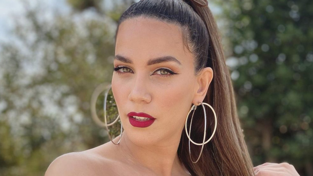 katerina stikoudi i proti anartisi meta tis fimes peri egkymosynis ti ekrypse
