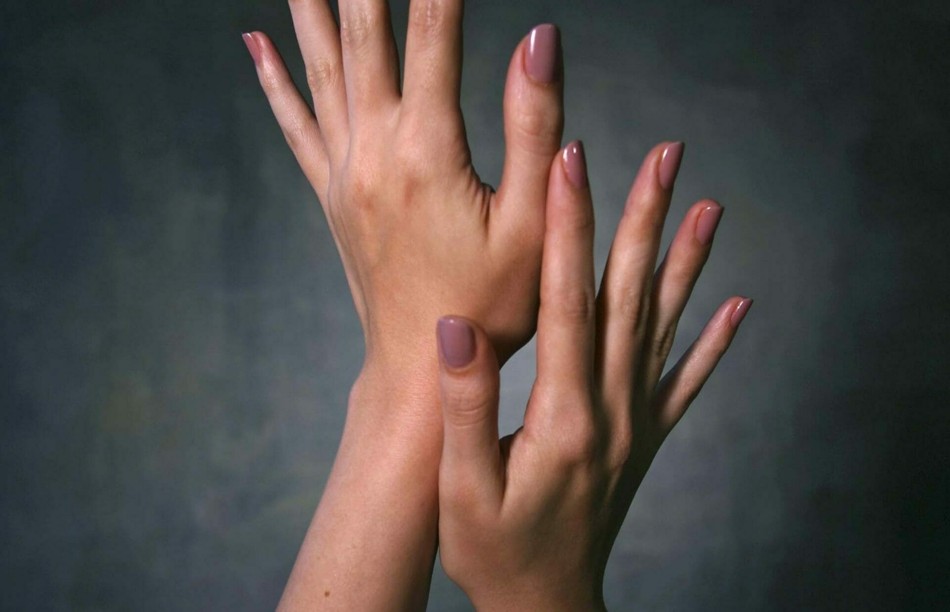 Health Tips - Ονυχοφαγία: όλοι οι τρόποι για να την ξεπεράσετε