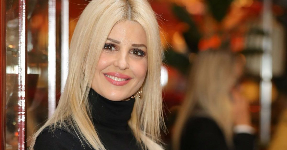 ΈλεναΡάπτη0