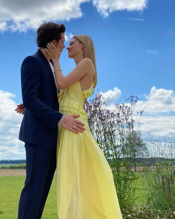 1 Brooklyn Beckham Nicola Peltz