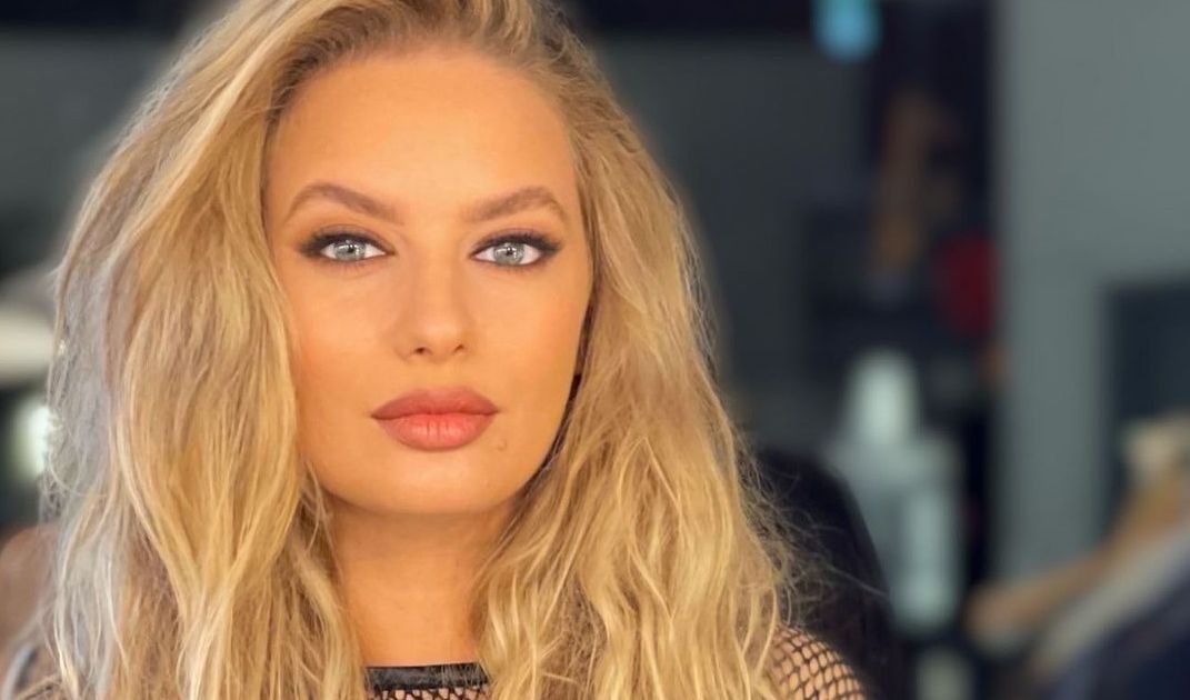 dora makrygianni