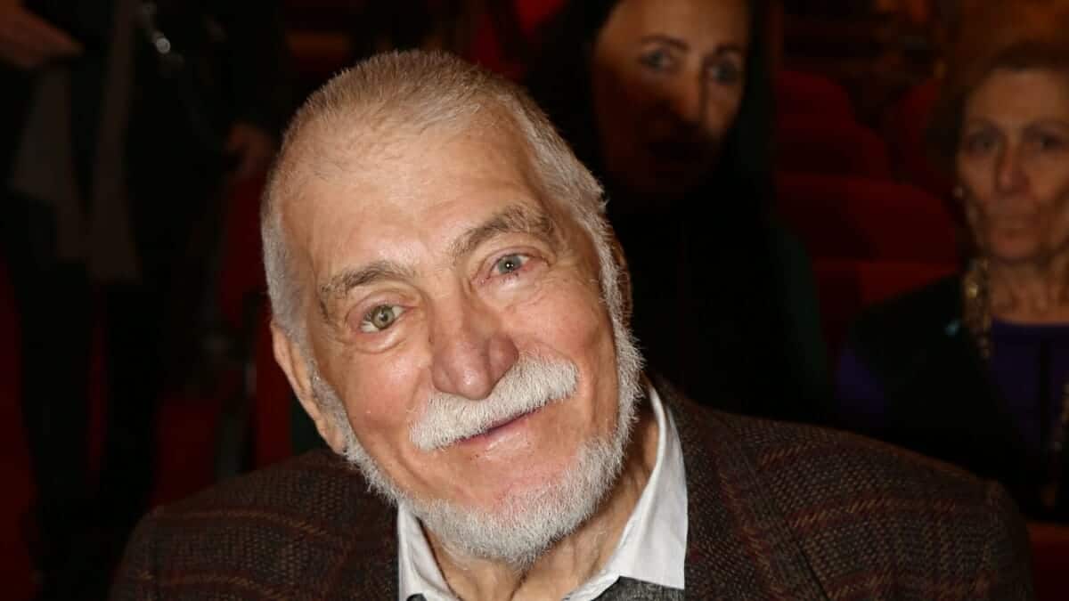 Ξέσπασε πόλεμος στην οικογένεια του Ανέστη Βλάχου για την διαθήκη του