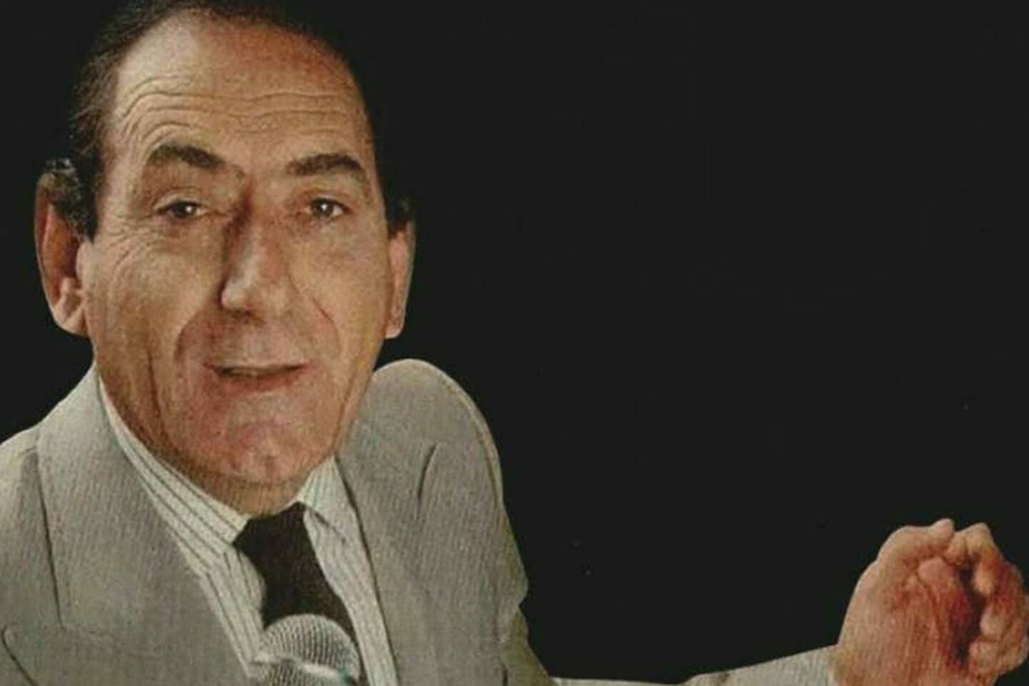 Στράτος Διονυσίου: Η ζωή του γίνεται σειρά - Όλες οι λεπτομέρειες