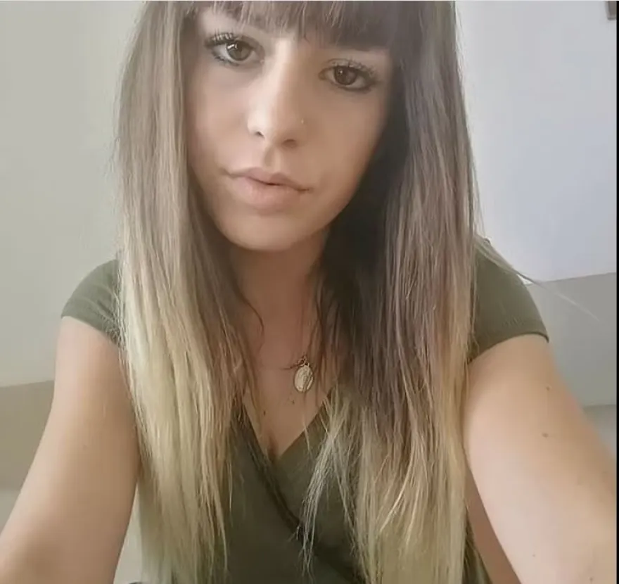 girl11.webp