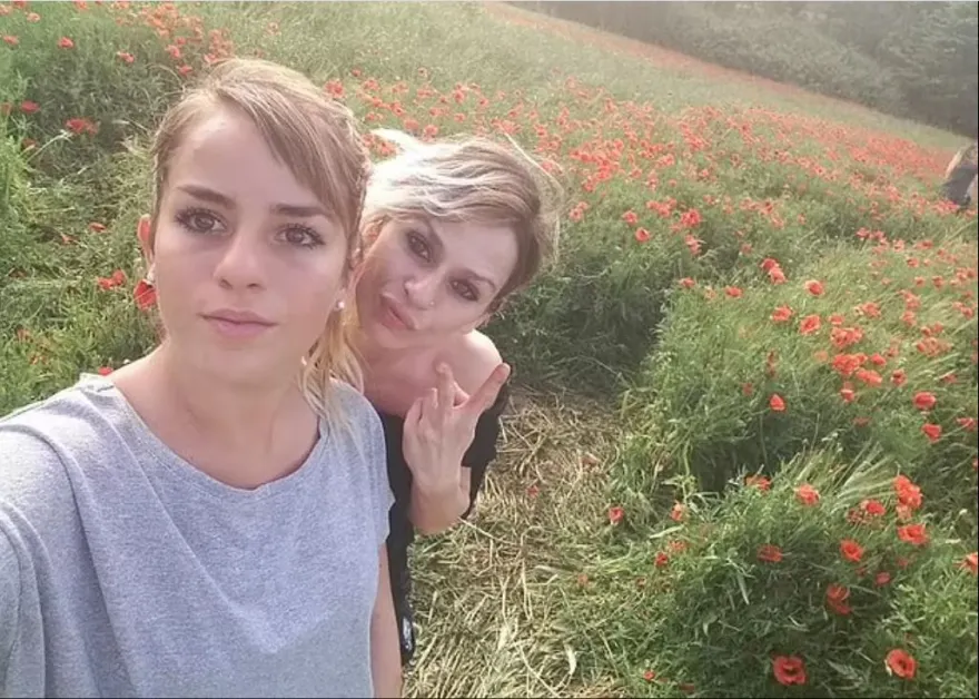 girl mother.webp